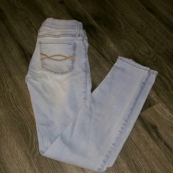 💥3/$35 - Abercrombie- Skinny Jeans - Picture 2 of 3
